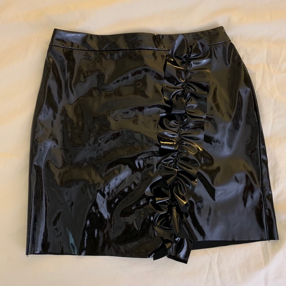 NWT TopShop Black Vinyl Skirt L11